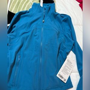 NWT lululemon define cropped Hawaiian blue